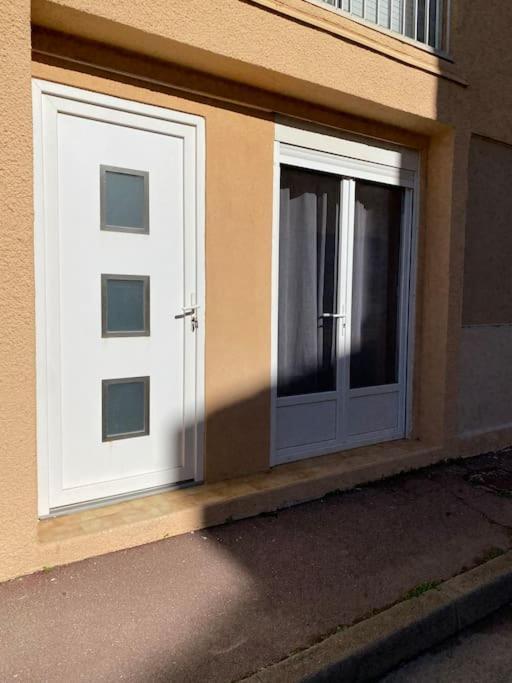 Appartement proche de la plage Saint-Pierre-la-Mer  Extérieur photo